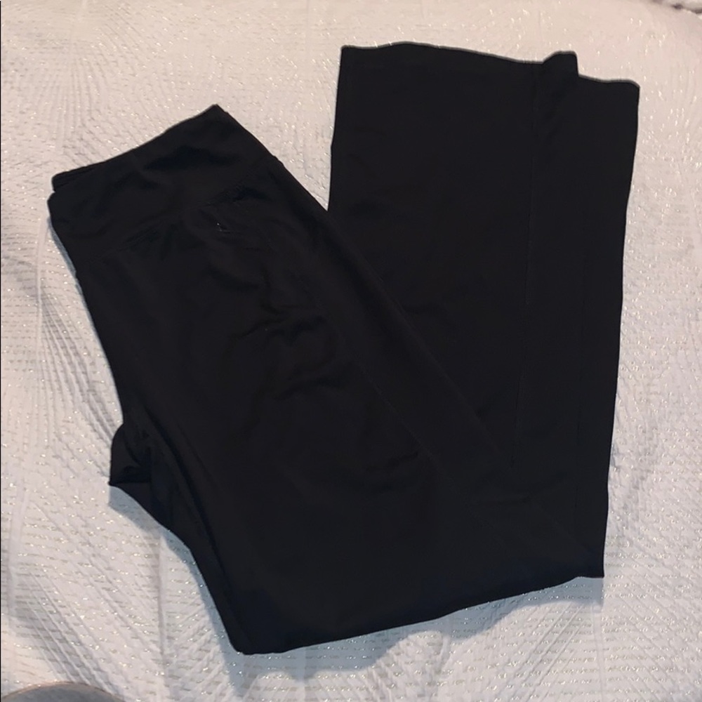 Danskin stretch pants